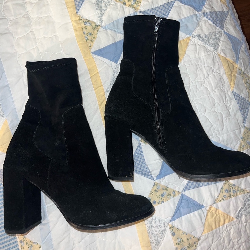 Black ankle booties